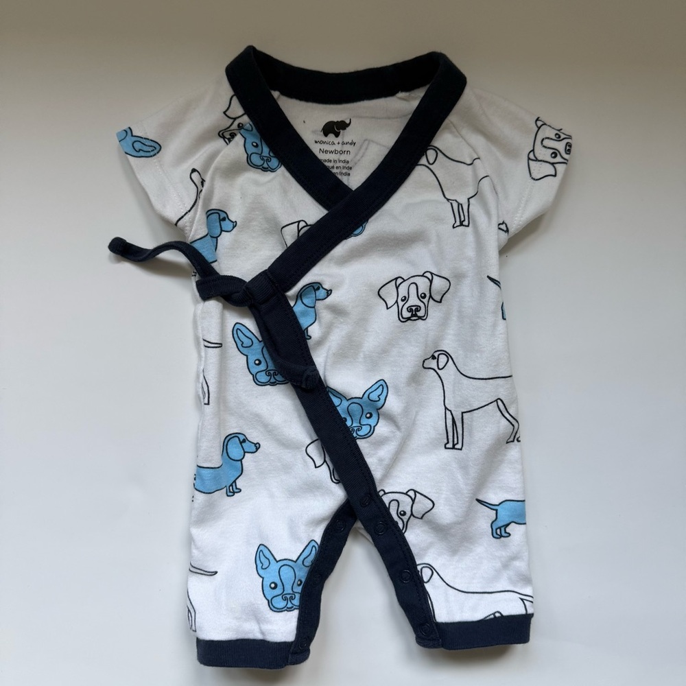 Monica & Andy newborn dog outfit